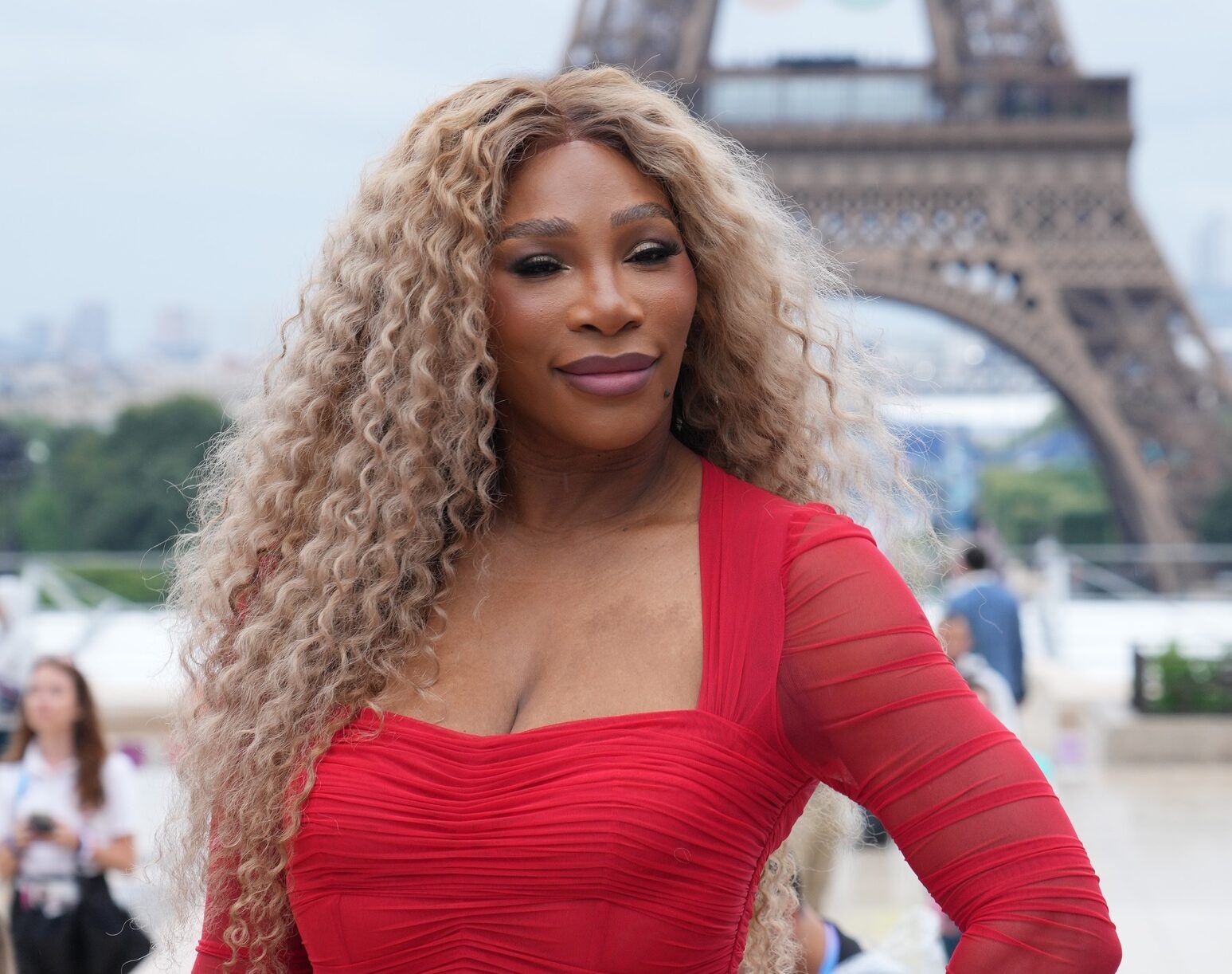 Serena Williams arrives on the red carpet before the Opening Ceremony for the Paris 2024 Olympic Summer Games along the Seine River.