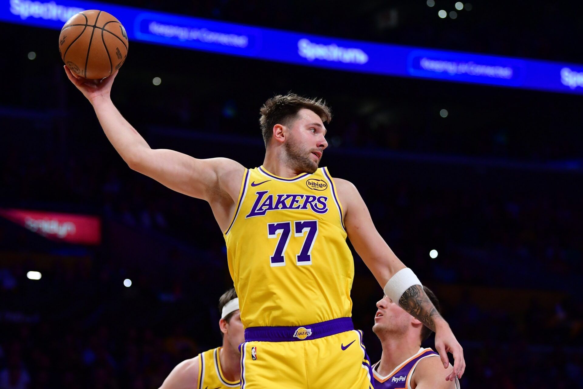 Luka Dončić Made Impressive NBA History In Suns-Lakers Game