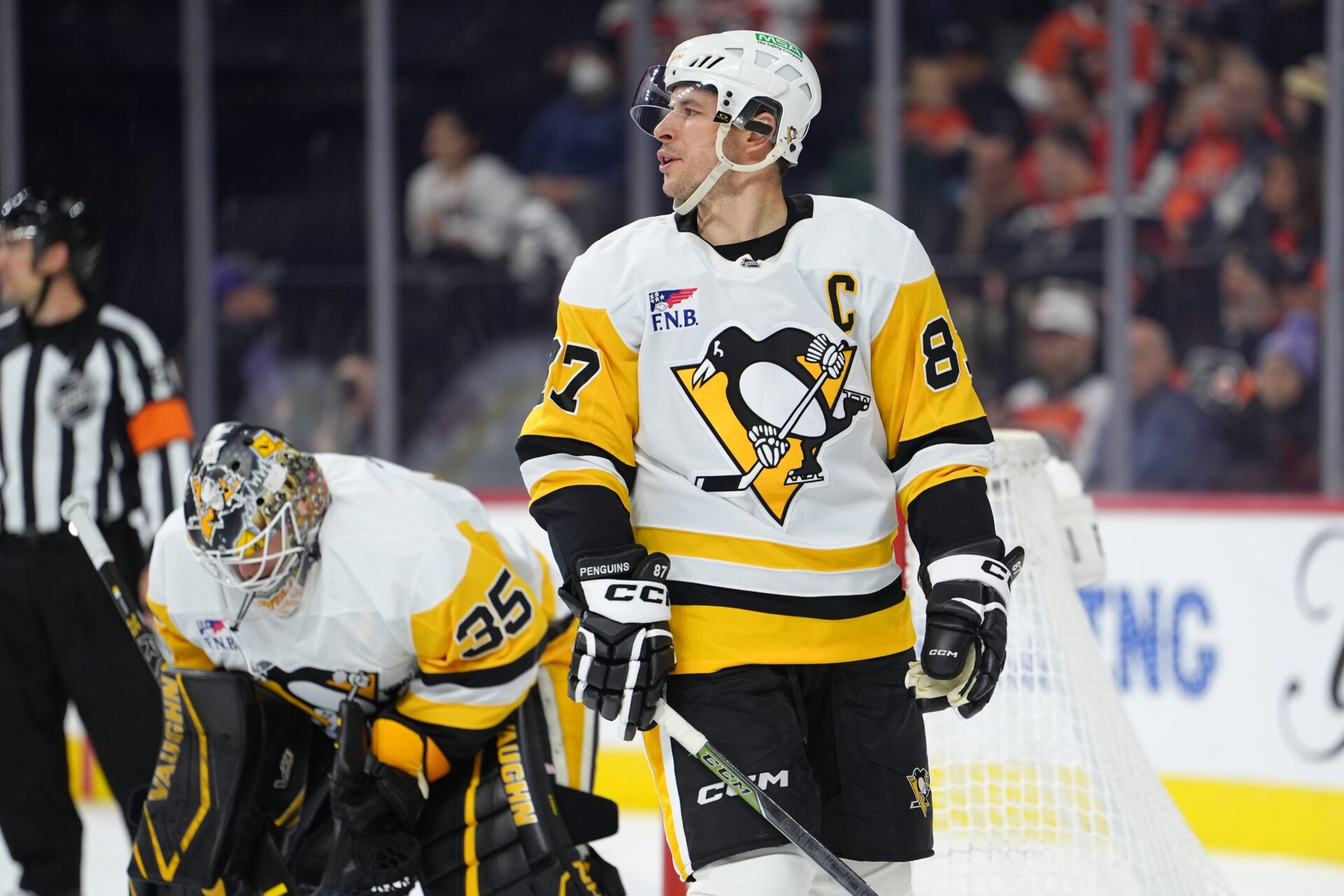 Pittsburgh Penguins center Sidney Crosby (87) reacts against the Philadelphia Flyers in the third period at Xfinity Mobile Arena.