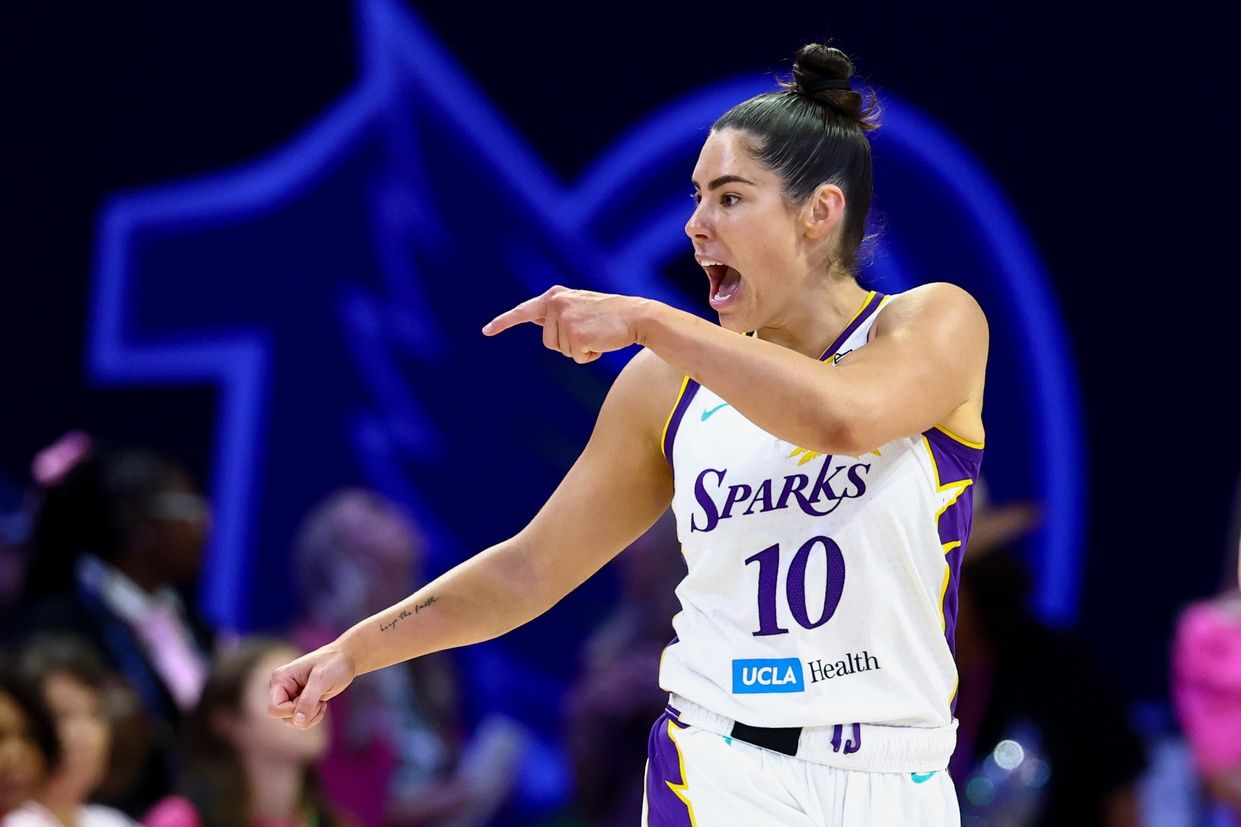 Los Angeles Sparks guard Kelsey Plum (10) reacts against the Dallas Wings during the second half at College Park Center.