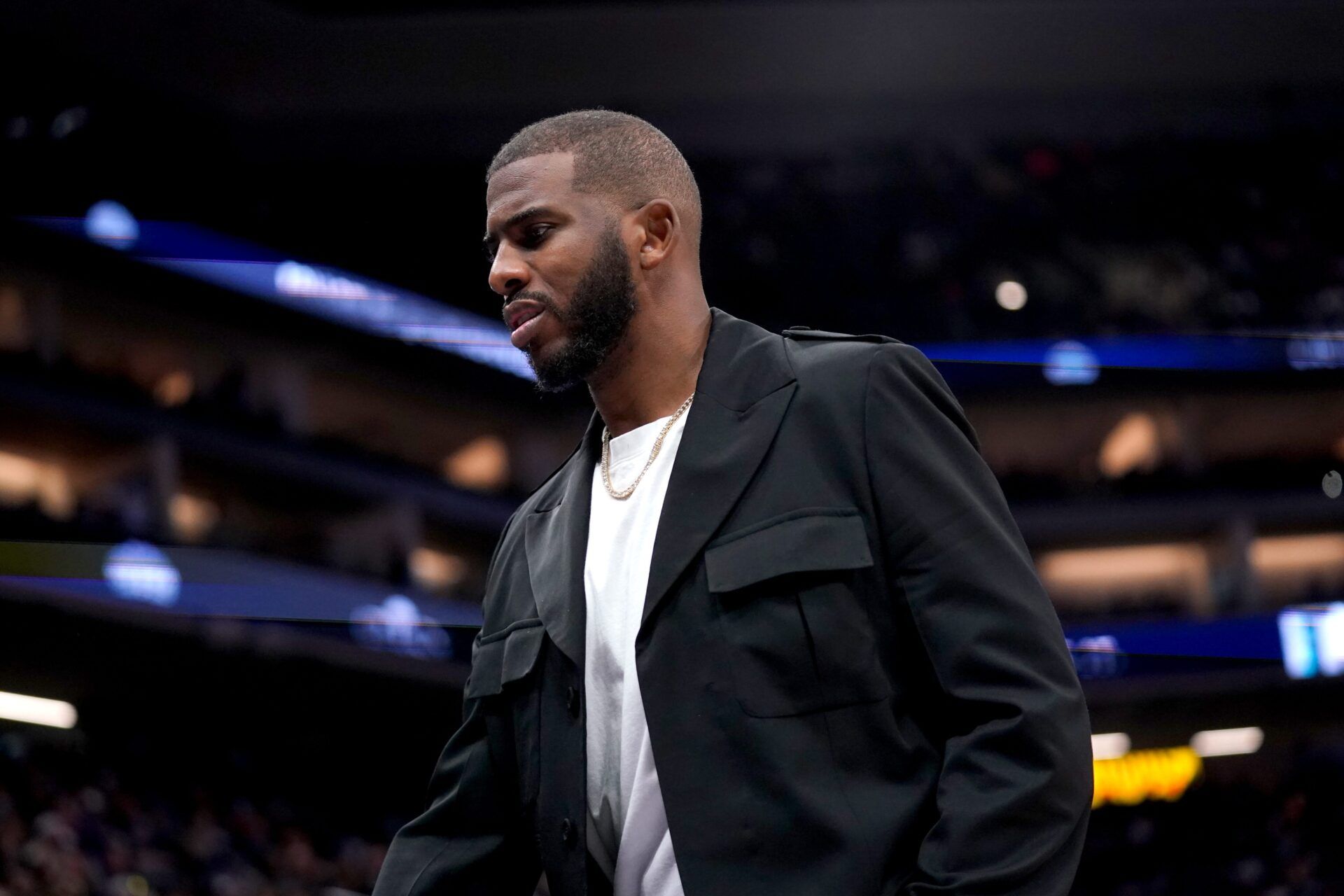 Phoenix Suns guard Chris Paul walks towards the team bench after a play against the Sacramento Kings in the second quarter at the Golden 1 Center.