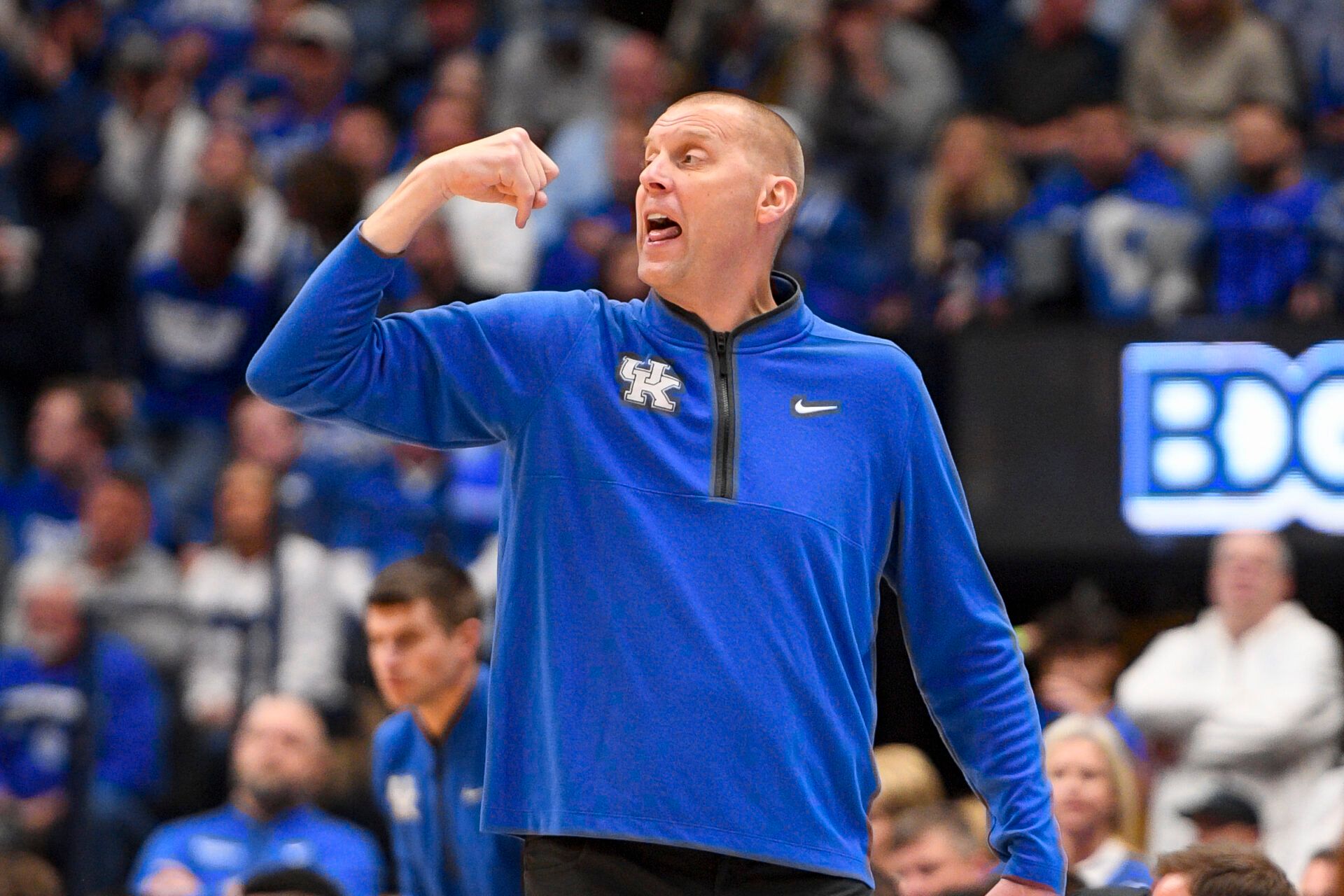 Kentucky Wildcats head coach Mark Pope yells to his team against the Gonzaga Bulldogs during the first half at Bridgestone Arena.