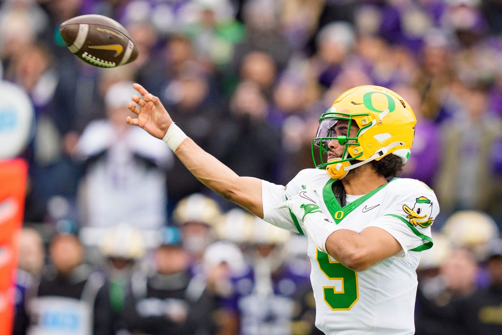 Oregon quarterback Dante Moore throws a pass as the Oregon Ducks take on the Washington Huskies on Nov. 29, 2025, at Husky Stadium in Seattle, Washington.