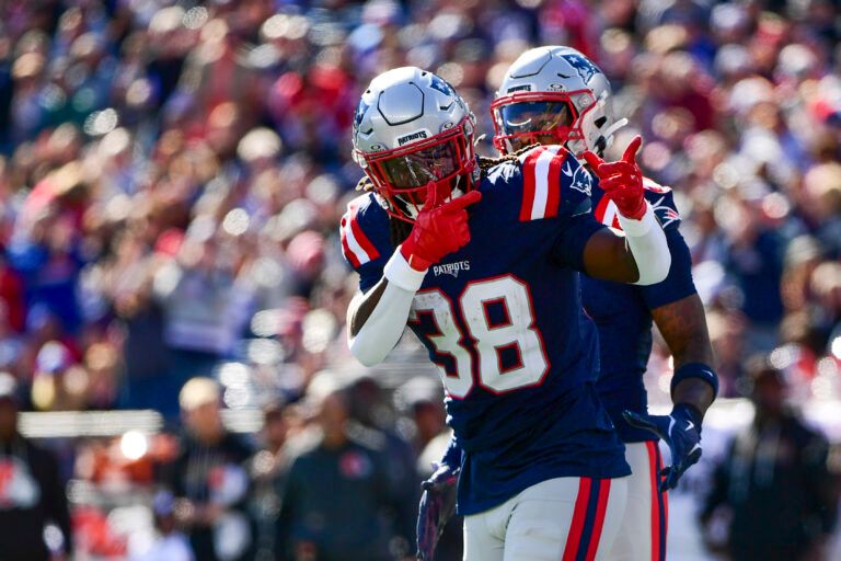 New England Patriots running back Rhamondre Stevenson (38) reacts during the first quarter against the Cleveland Browns at Gillette Stadium.