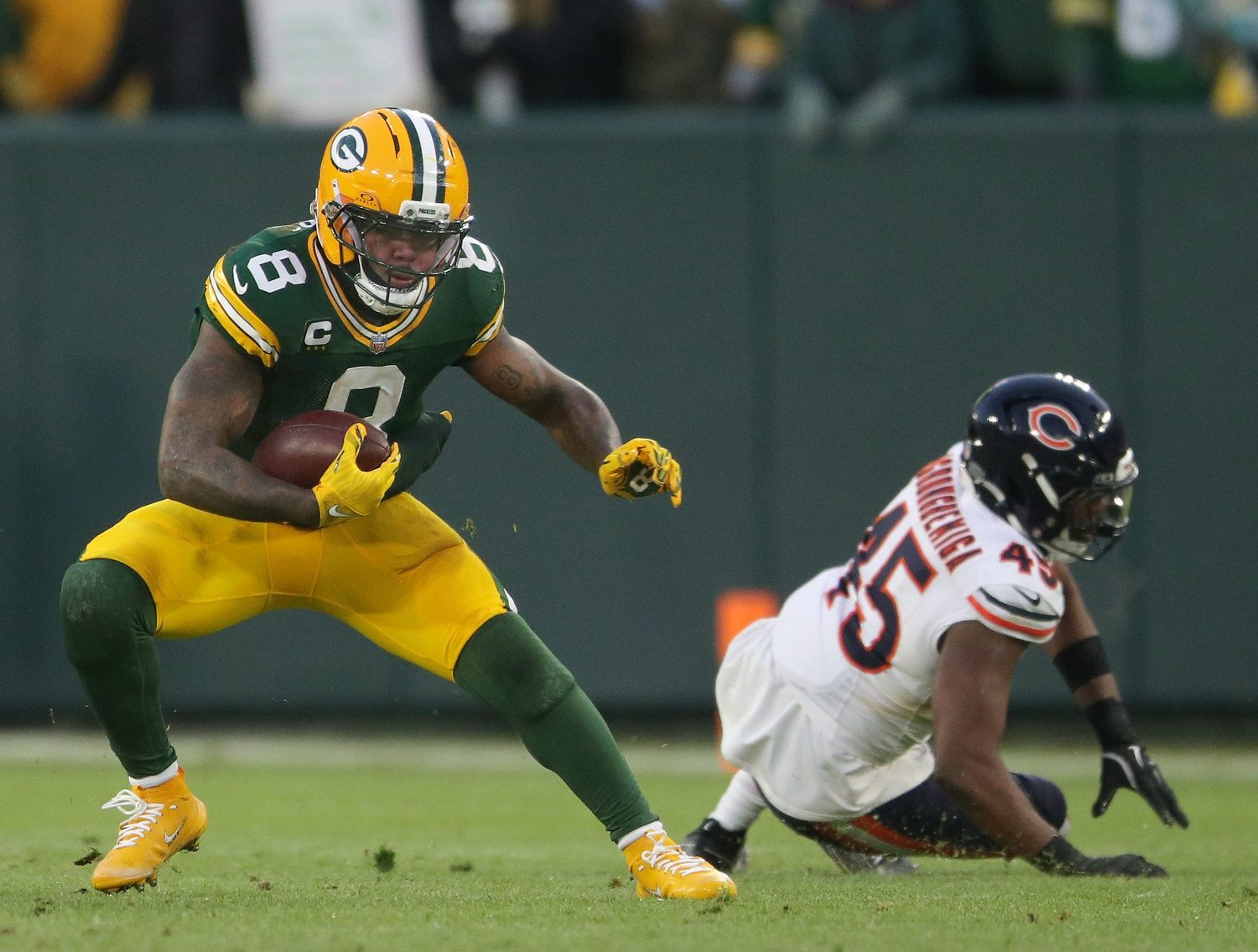 Green Bay Packers running back Josh Jacobs (8) against the Chicago Bears on Sunday, December 7, 2025, at Lambeau Field in Green Bay, Wis. The Packers defeated the Bears 28-21.
Wm. Glasheen USA TODAY NETWORK-Wisconsin