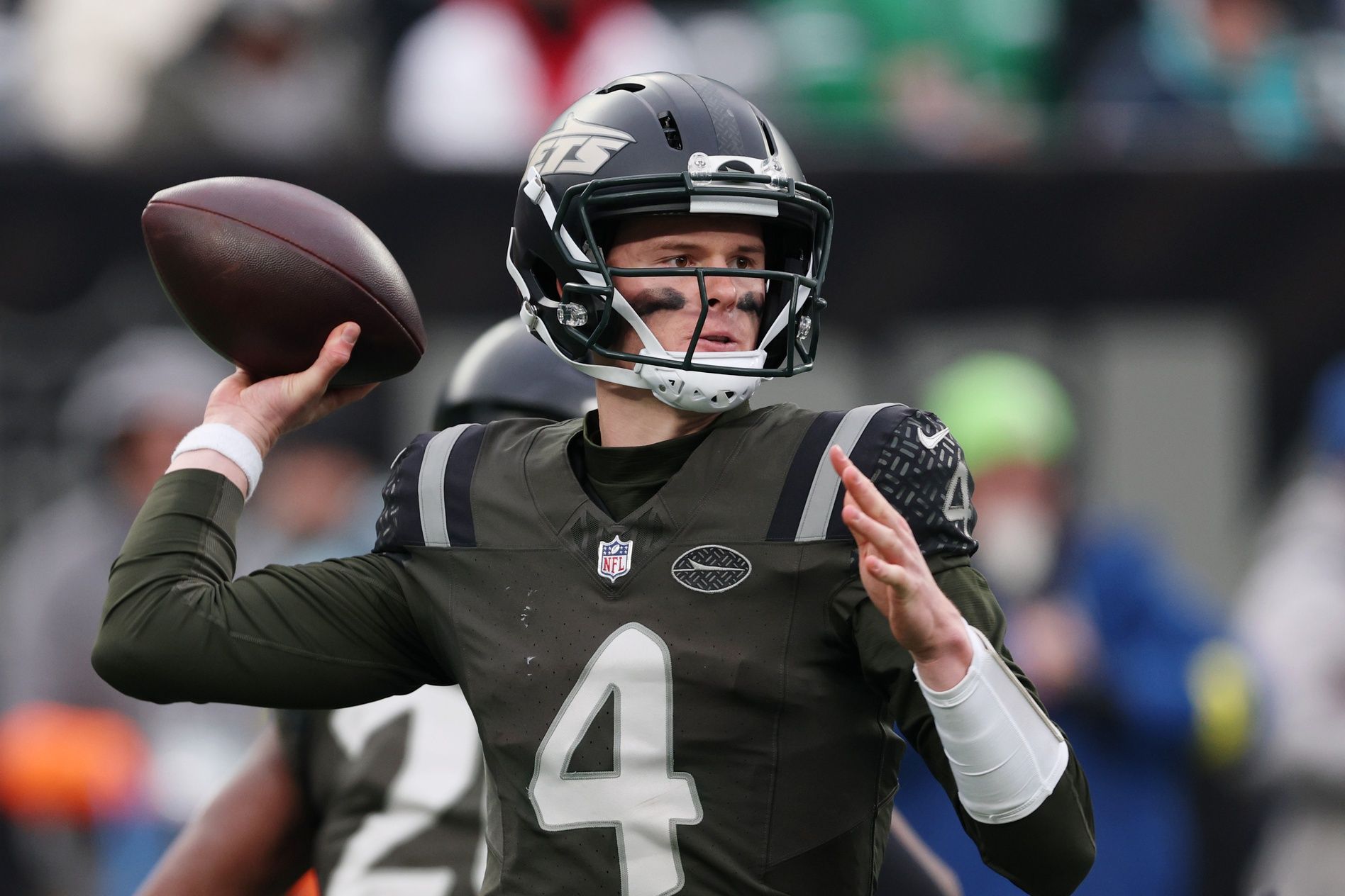 Who Is Brady Cook? A Look at the Jets Quarterback’s Journey to Becoming a Starter in NFL