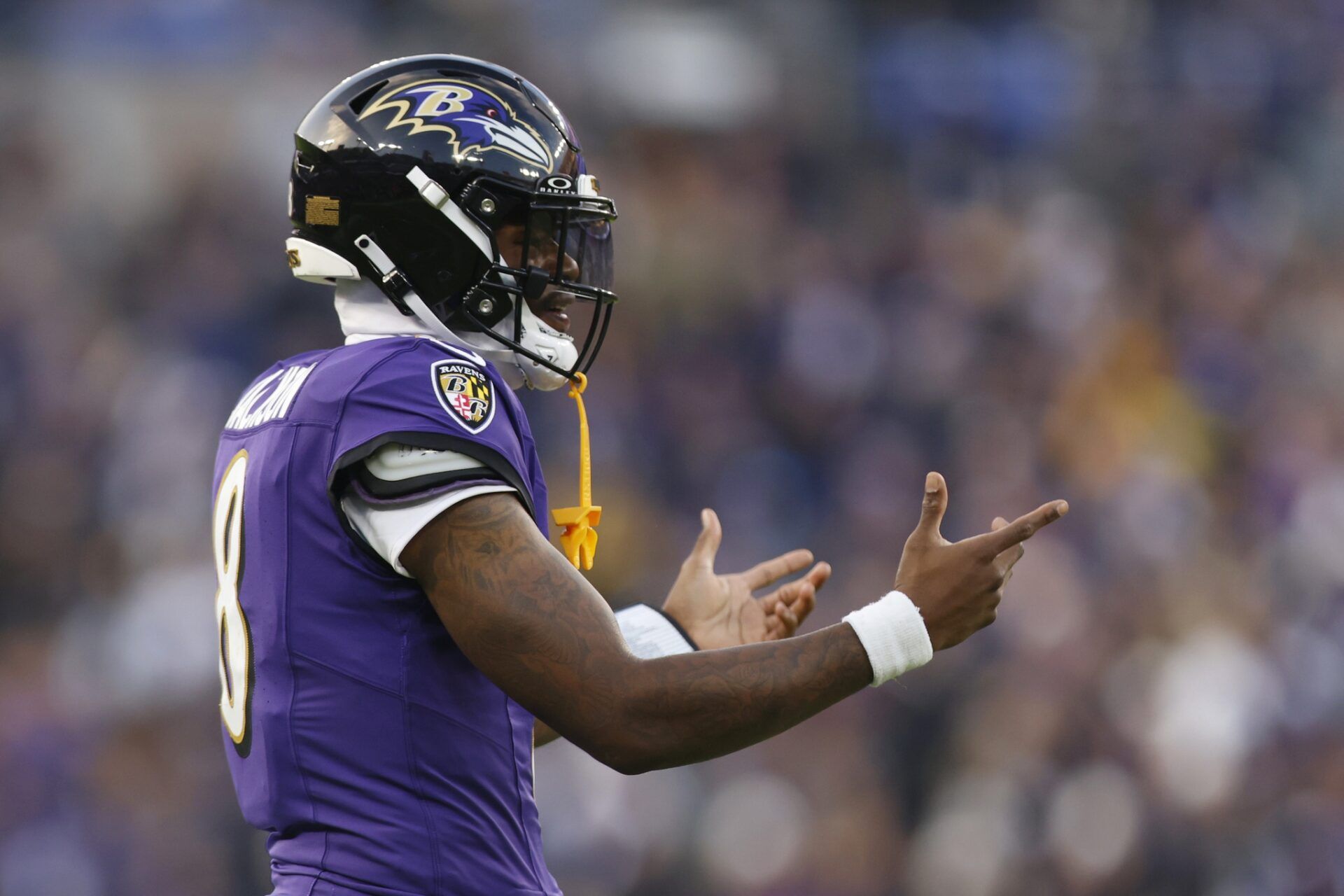 Baltimore Ravens quarterback Lamar Jackson (8) reacts after a play against the Pittsburgh Steelers during the second half at M&T Bank Stadium.