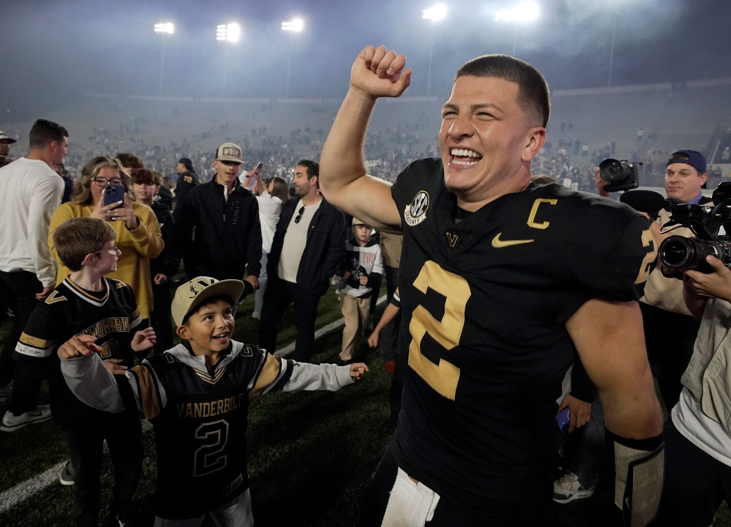 Vanderbilt quarterback Diego Pavia (2) celebrates after the team’s win Kentucky at FirstBank Stadium in Nashville, Tenn., Saturday, Nov. 22, 2025.