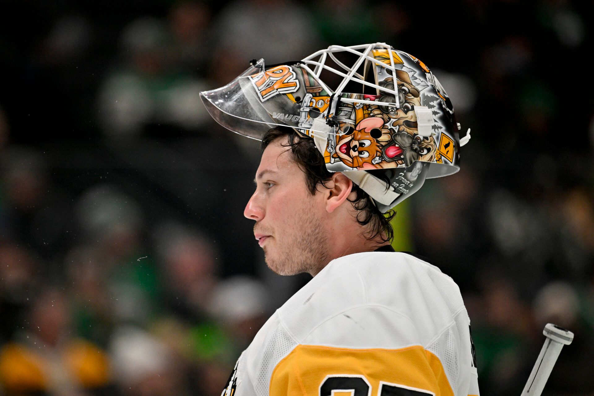 Former Pittsburgh Penguins goaltender Tristan Jarry (35) skates back on the ice during the game against the Dallas Stars at the American Airlines Center.