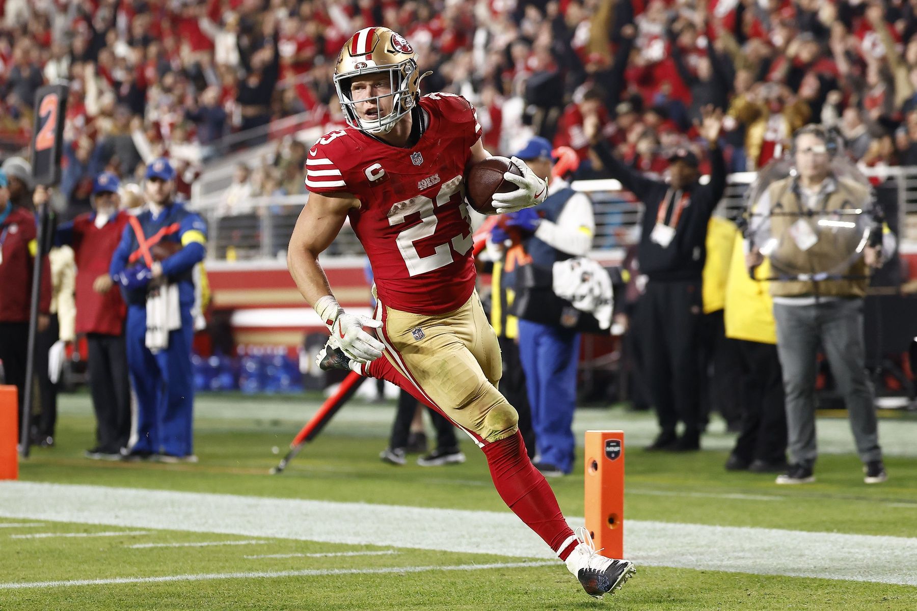 Christian McCaffrey Injury Update: Should Fantasy Managers Worry About the 49ers RB?