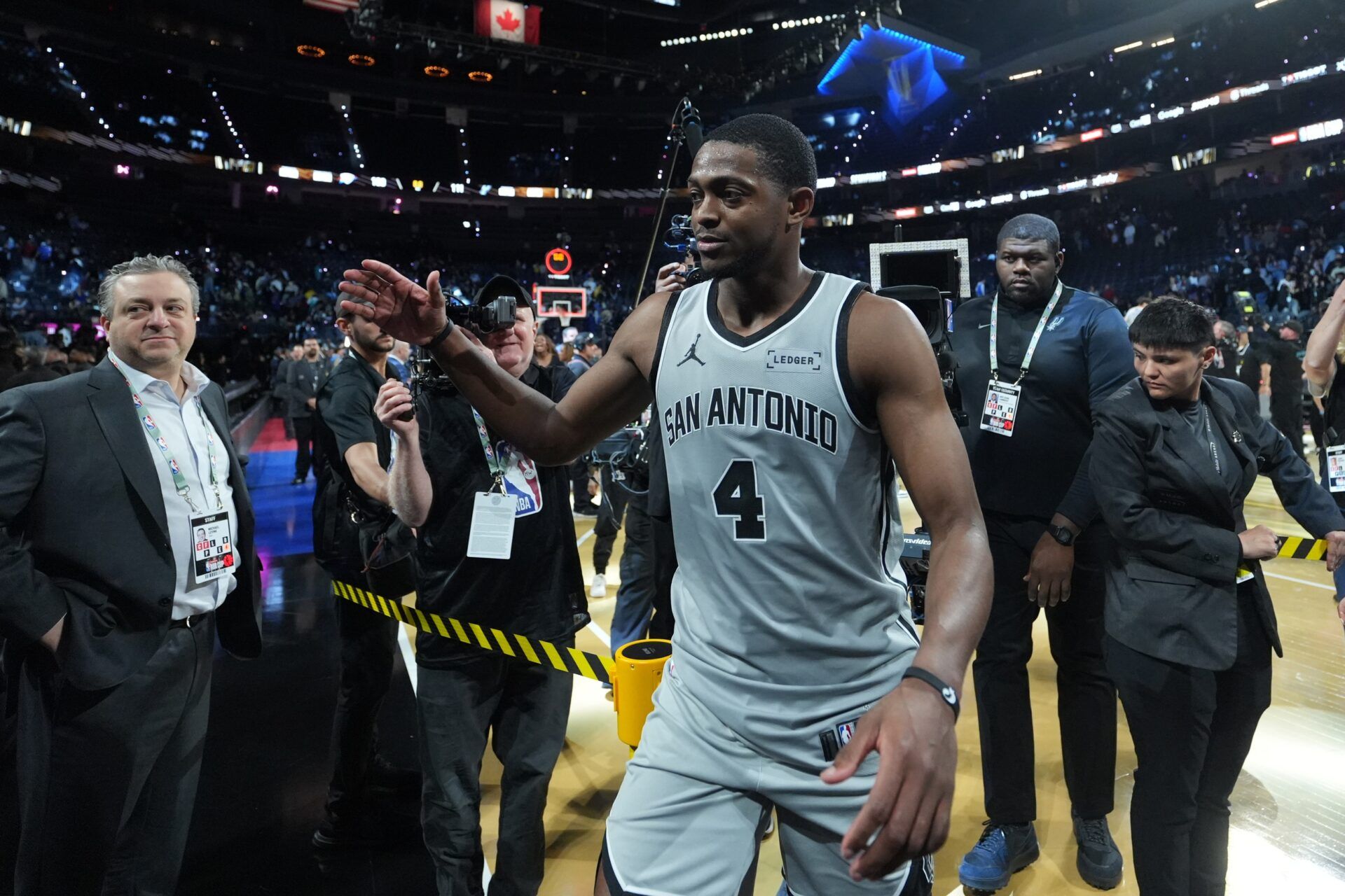 San Antonio Spurs guard De'Aaron Fox (4) celebrates after the game against the Oklahoma City Thunder at T-Mobile Arena.