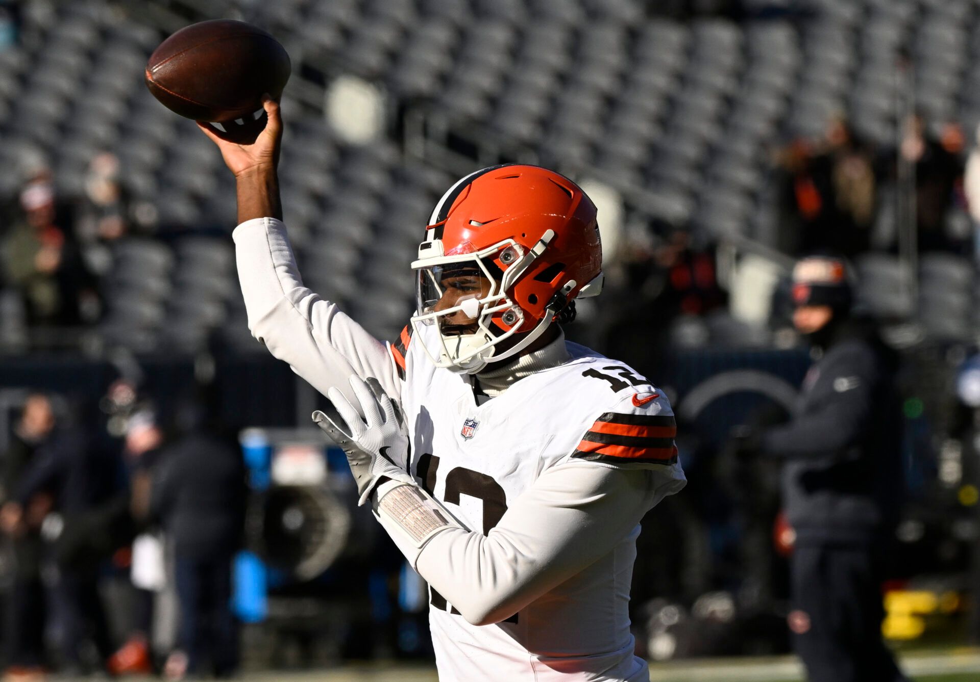 Cleveland Browns quarterback Shedeur Sanders (12) warms up prior to the game against the Chicago Bears at Soldier Field.