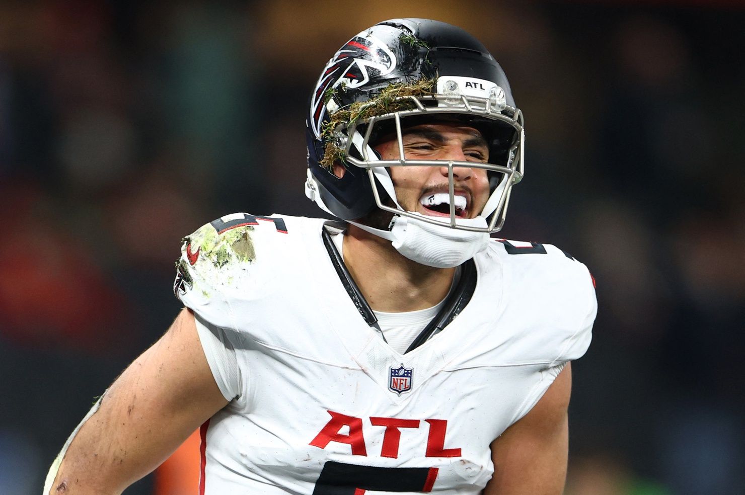 [US, Mexico & Canada customers only] Nov 9, 2025; Berlin, GERMANY; Atlanta Falcons wide receiver Drake London (5) celebrates a touchdown against the Indianapolis Colts during the Berlin Game at Olympic Stadium.