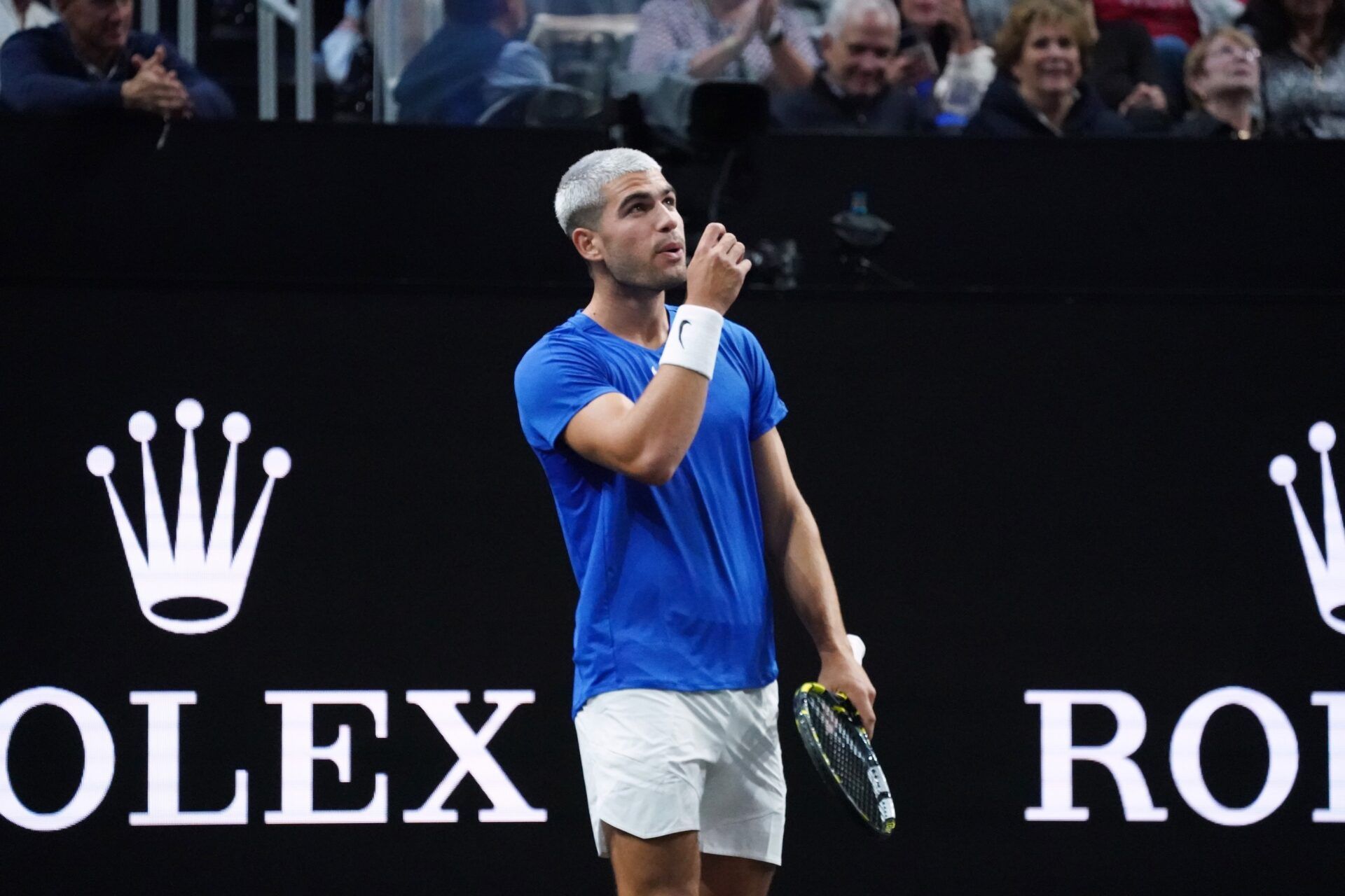 Team Europe player Carlos Alcaraz cools off his hand during his doubles match against Team World in match four of the Laver Cup at Chase Center.