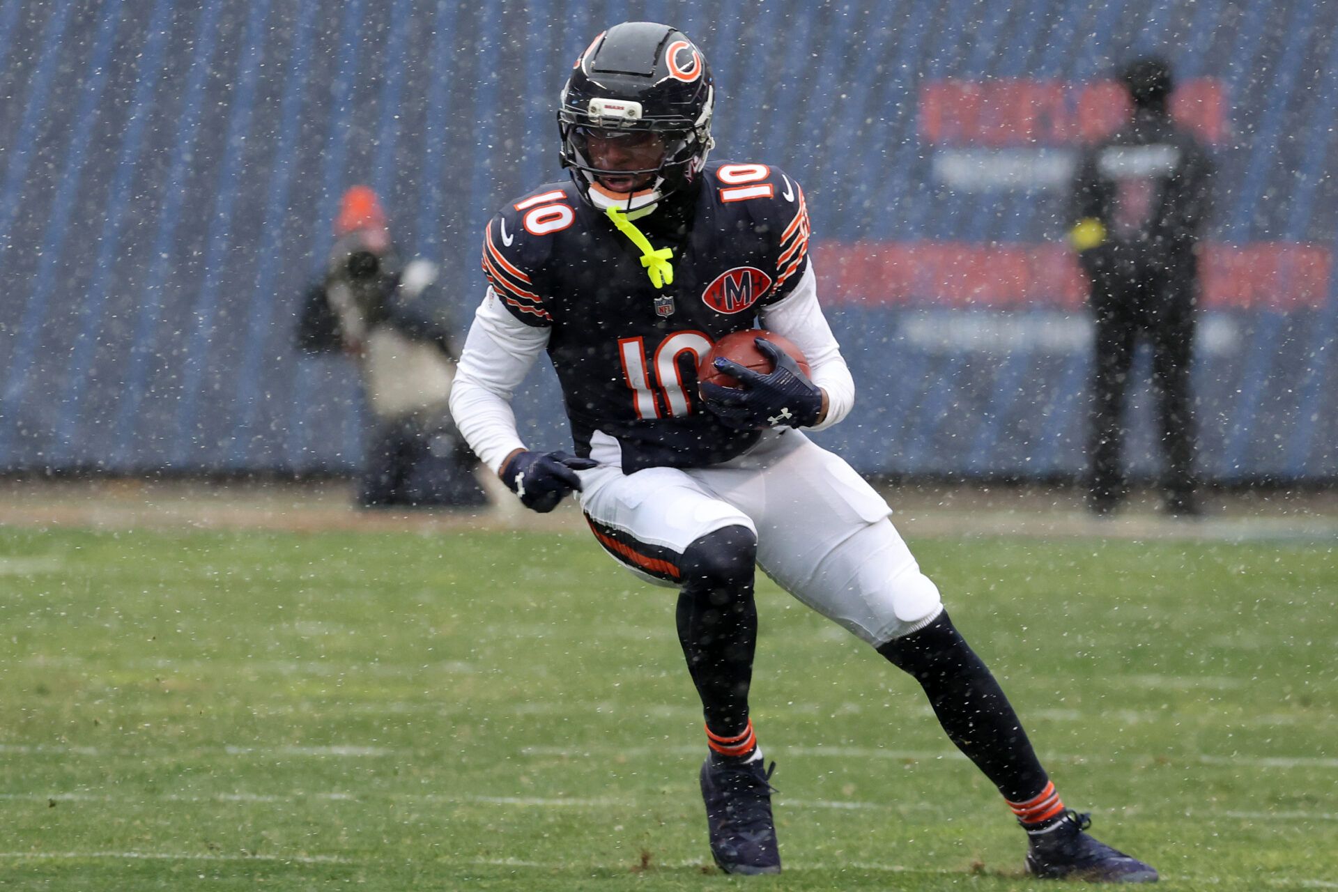 Chicago Bears wide receiver Luther Burden III (10) makes a catch against the New York Giants during the second half at Soldier Field.