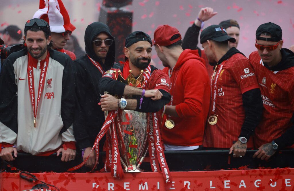 Liverpool Superstar Told Mohamed Salah ‘Will Not Sit and Watch’ Him Play by Manchester United Legend