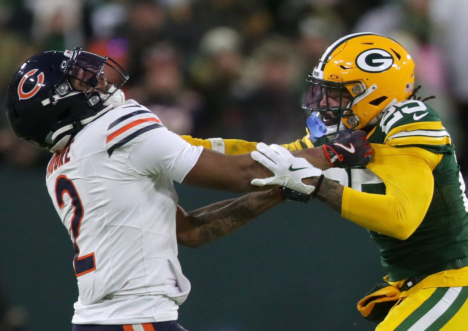 Green Bay Packers cornerback Keisean Nixon (25) against the Chicago Bears wide receiver DJ Moore (2) on Sunday, December 7, 2025, at Lambeau Field in Green Bay, Wis. The Packers defeated the Bears 28-21.
Wm. Glasheen USA TODAY NETWORK-Wisconsin