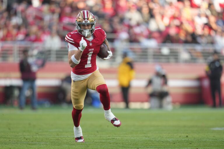 San Francisco 49ers wide receiver Ricky Pearsall (1) runs with the ball during the third quarter against the Tennessee Titans at Levi's Stadium.