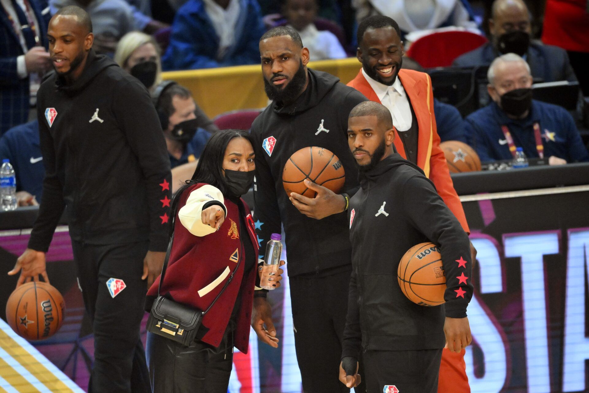 Lakers Star LeBron James Makes Feelings Clear On Chris Paul's Shocking Exit From Clippers