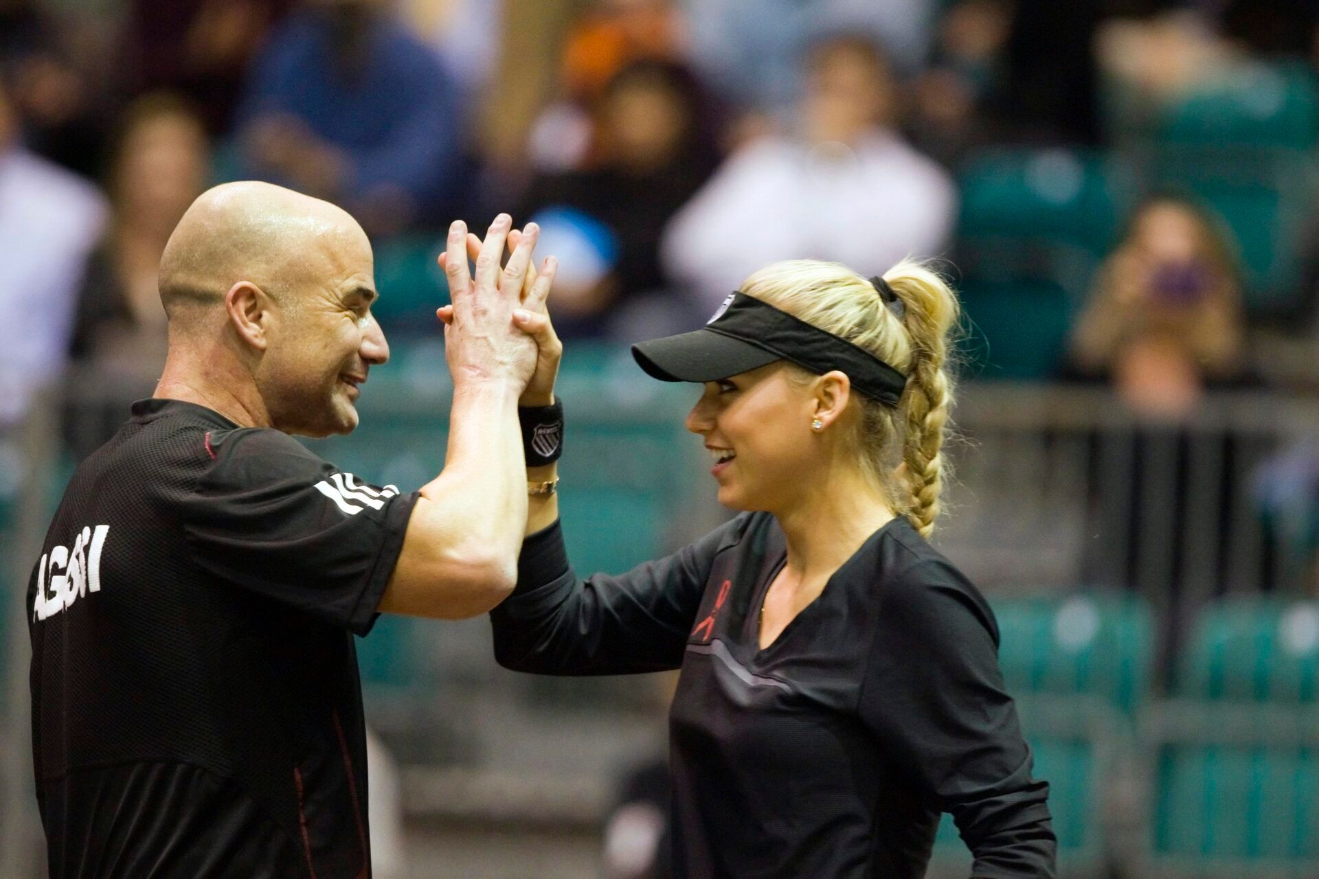 Discover how many kids Russian star Anna Kournikova shares with her partner, acclaimed singer Enrique Iglesias, as their decades-long relationship grows.
