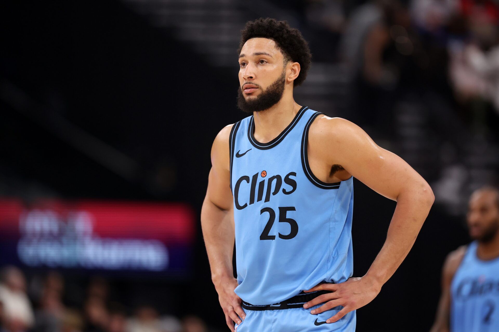 Los Angeles Clippers guard Ben Simmons (25) looks on during the first half against the Dallas Mavericks at Intuit Dome.