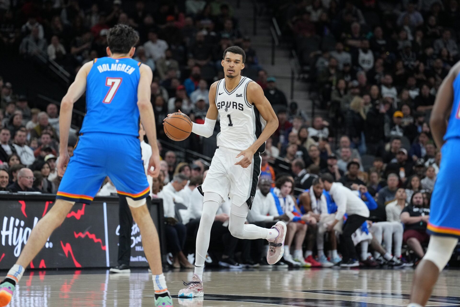 NBA Champion Calls Out Chet Holmgren, Thunder for ‘Playing Soft’ Against Victor Wembanyama, Spurs