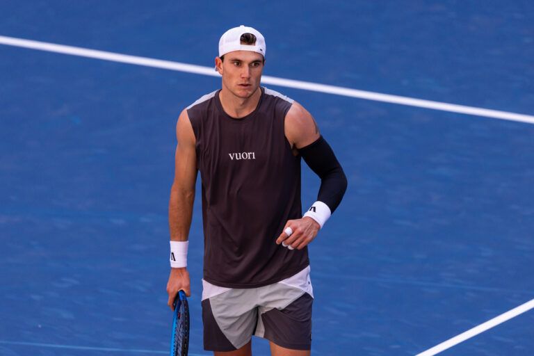 Tennis community reacts to British star Jack Draper's Australian Open plans after withdrawing from the 2026 United Cup.