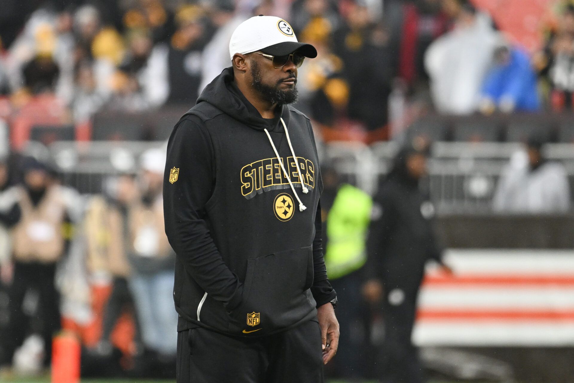 Pittsburgh Steelers head coach Mike Tomlin looks on before the game against the Cleveland Browns at Huntington Bank Field.
