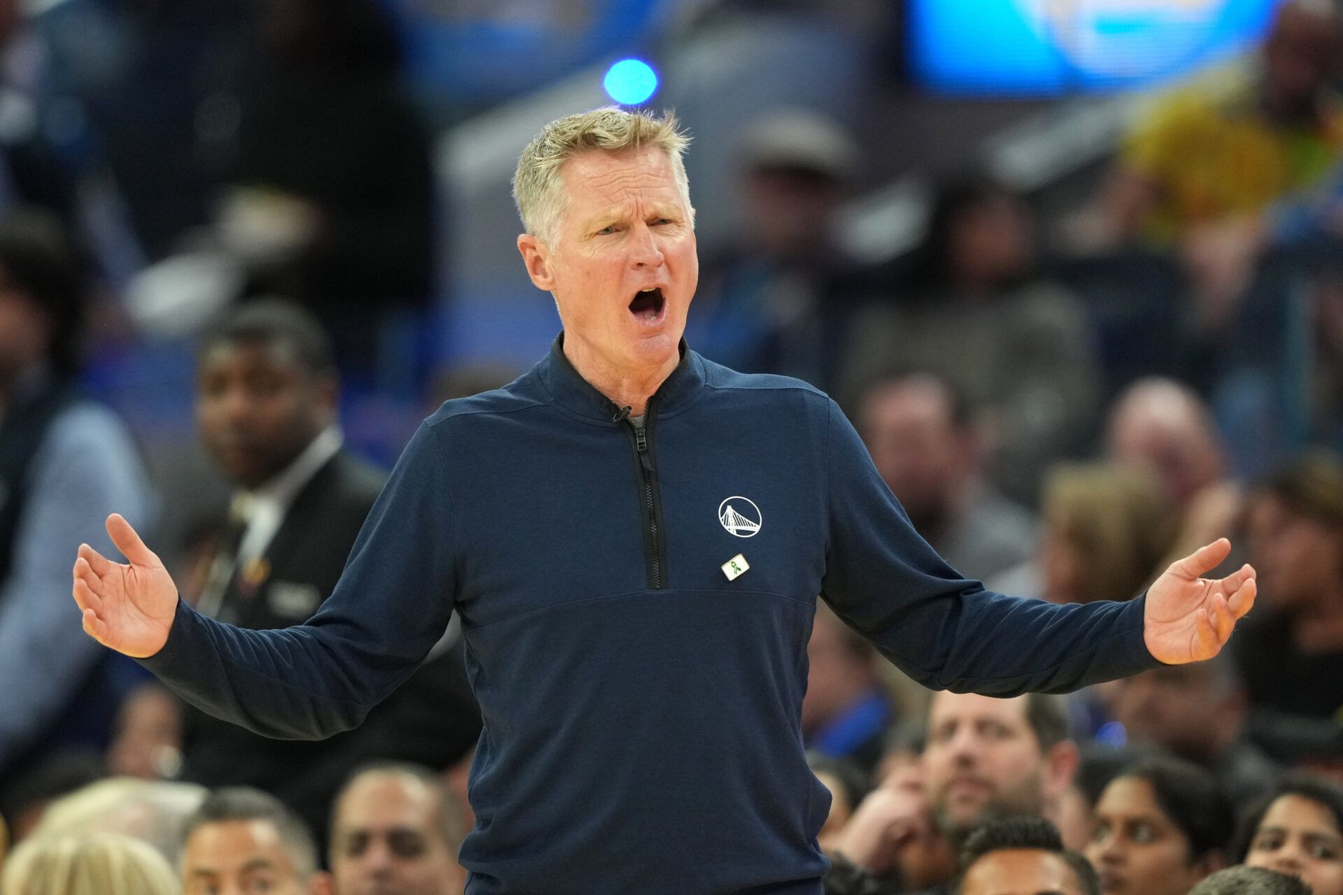Golden State Warriors head coach Steve Kerr yells during the fourth quarter against the Dallas Mavericks at Chase Center.