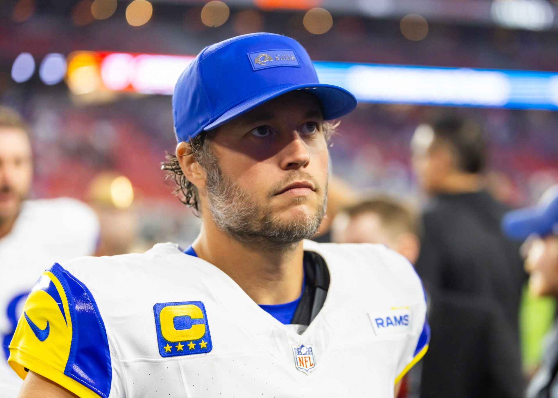 Los Angeles Rams quarterback Matthew Stafford (9) against the Arizona Cardinals at State Farm Stadium.