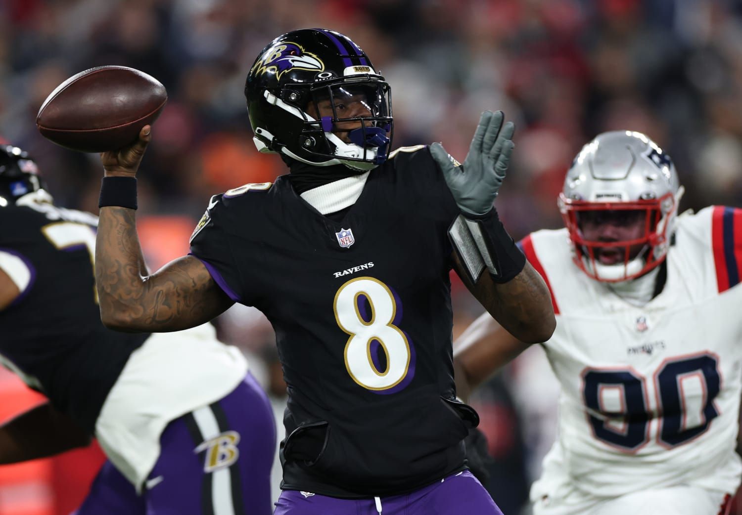 Ravens Veteran Breaks Silence on Lamar Jackson’s Trade Rumors, ‘Disrespectful’ Remarks About 2-Time NFL MVP