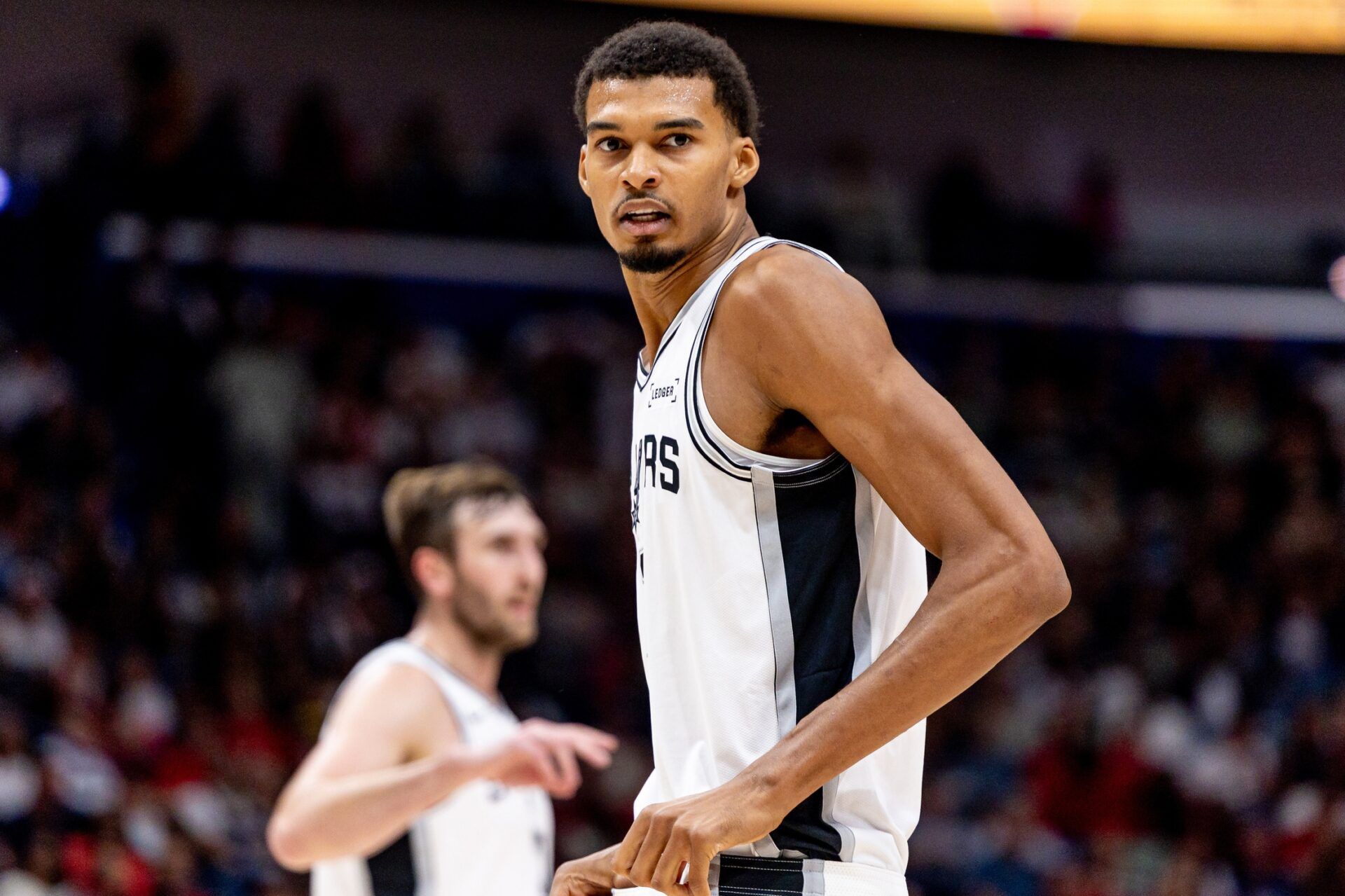 San Antonio Spurs forward/center Victor Wembanyama (1) looks on against the New Orleans Pelicans during the first half at Smoothie King Center.