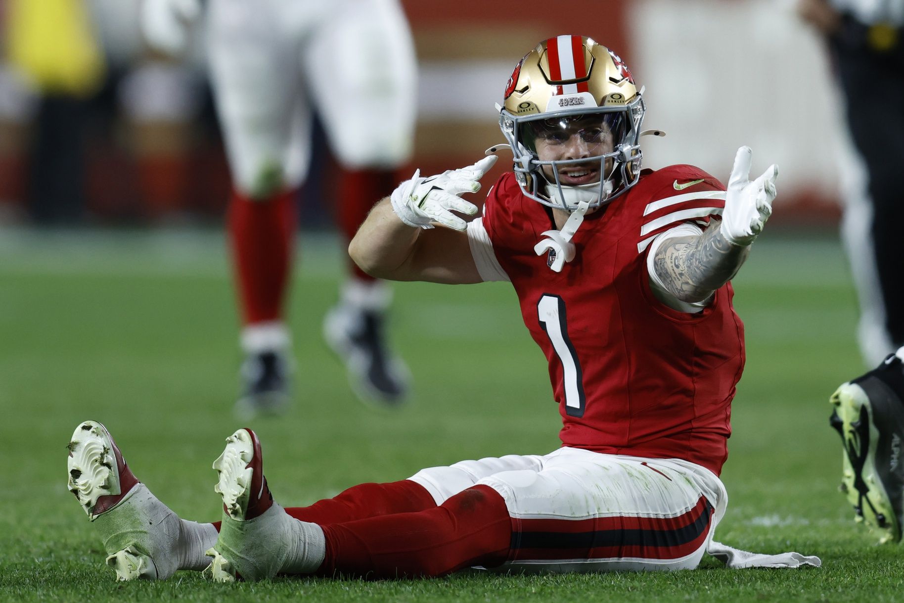 San Francisco 49ers wide receiver Ricky Pearsall (1) celebrates in the first half against the Chicago Bears at Levi's Stadium.