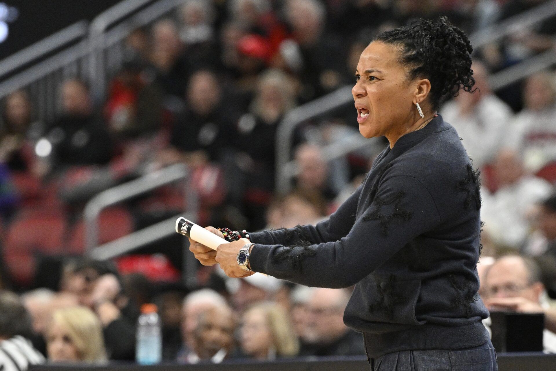 South Carolina Gamecocks head coach Dawn Staley reacts during the first half against the Louisville Cardinals at KFC Yum! Center.