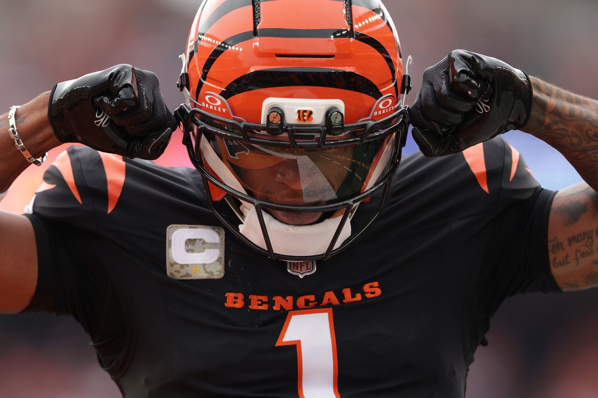 CINCINNATI, OHIO - NOVEMBER 02: Ja'Marr Chase #1 of the Cincinnati Bengals reacts in the second quarter against the Chicago Bears in the game at Paycor Stadium on November 02, 2025 in Cincinnati, Ohio. (Photo by Michael Hickey/Getty Images)
