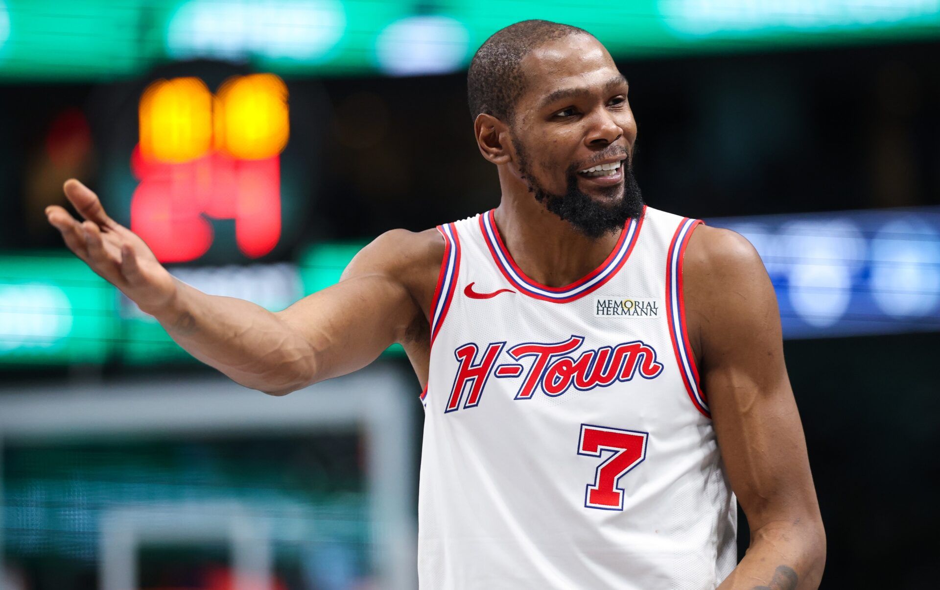Houston Rockets forward Kevin Durant (7) reacts during the second half against the Dallas Mavericks  at American Airlines Center.