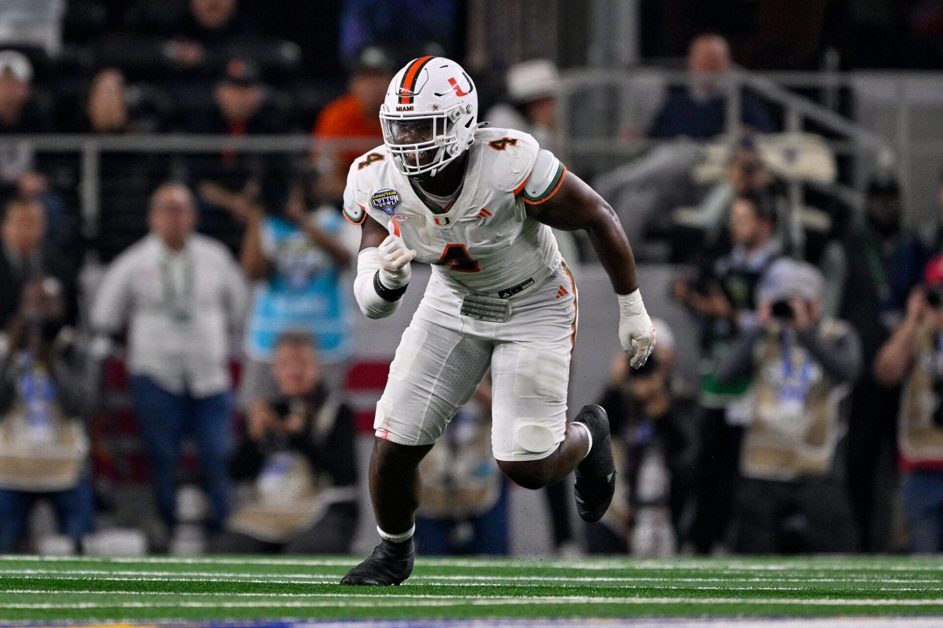 ESPN Analyst Predicts Chiefs Will Select 19.5-Sack Star in 2026 NFL Draft  To Help Chris Jones