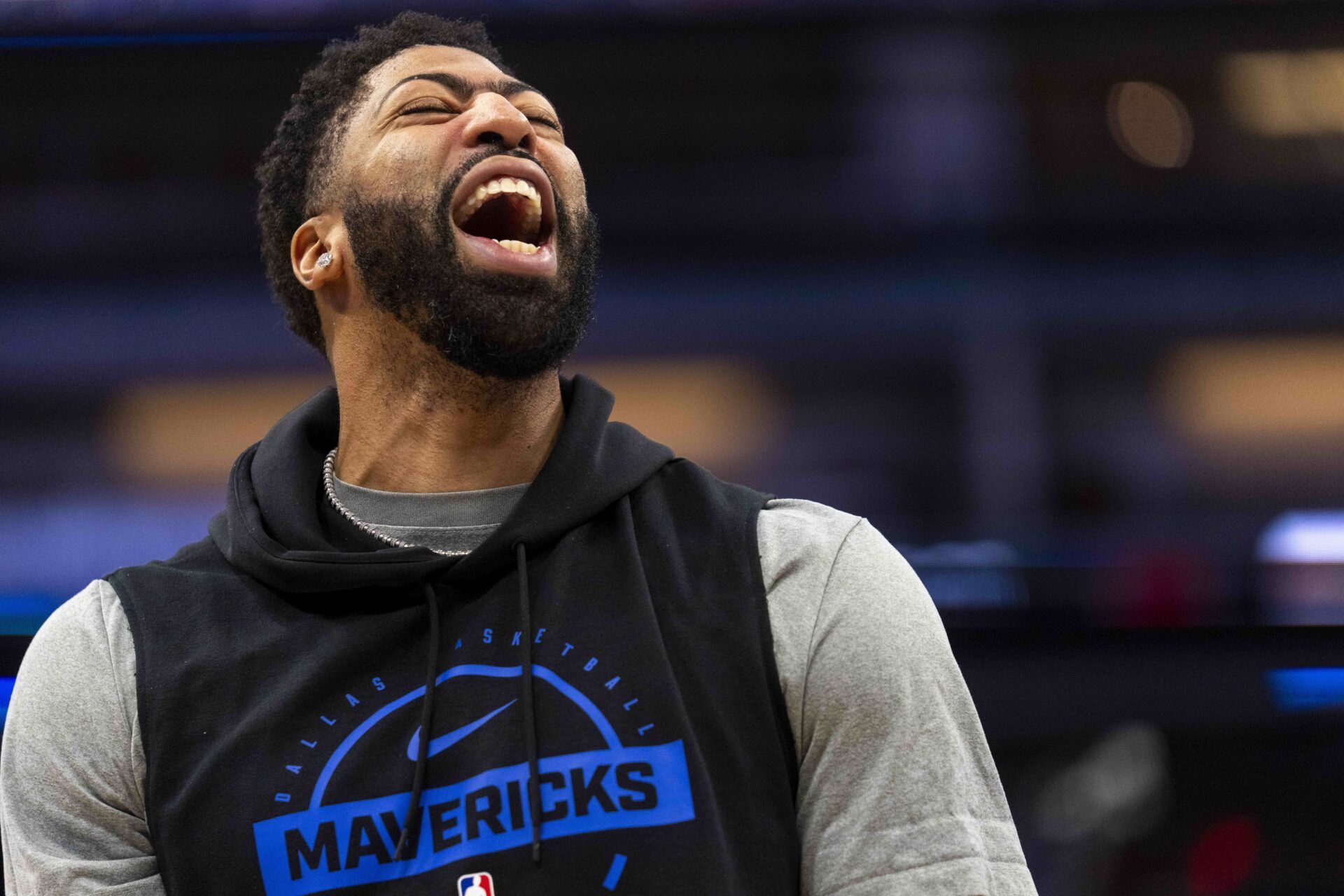 Dallas Mavericks forward Anthony Davis (3) yells during warmups before the start of the game against the Sacramento Kings at the Golden 1 Center.