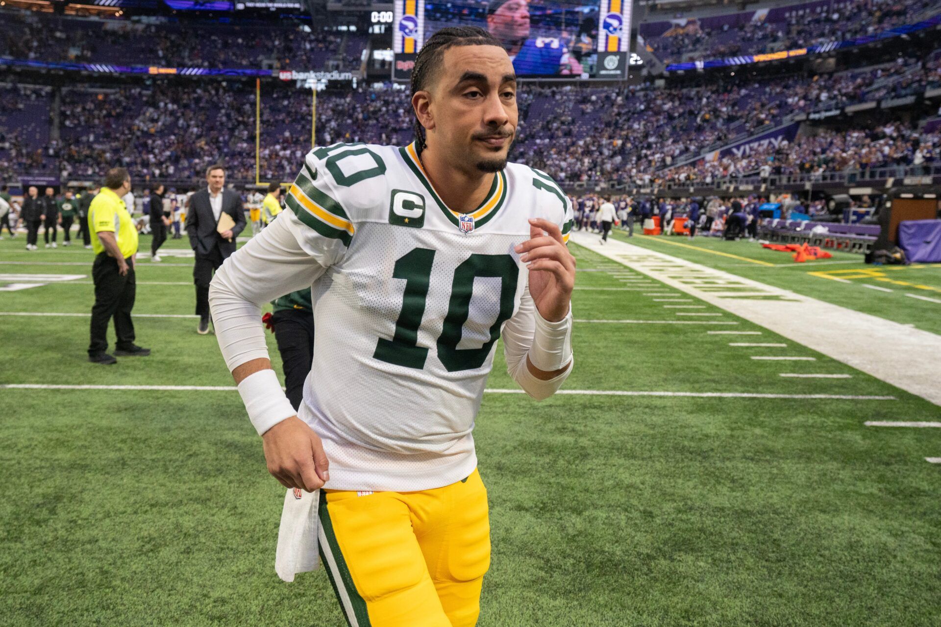 Green Bay Packers quarterback Jordan Love (10) jogs off the field after their game Sunday, January 4, 2026 at U.S. Bank Stadium in Minneapolis, Minnesota. The Minnesota Vikings beat the Green Bay Packers 16-3. Mark Hoffman/Milwaukee Journal Sentinel/Imagn Images
Mark Hoffman/Milwaukee Journal Sentinel