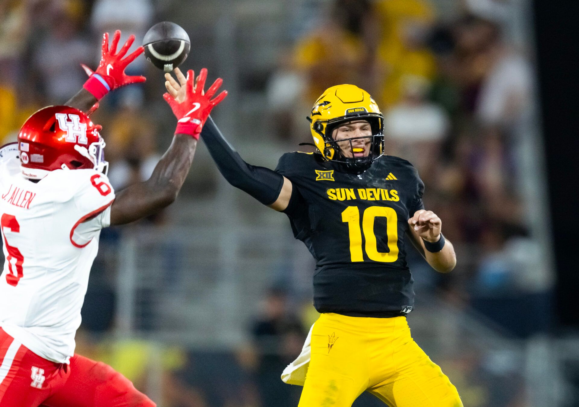 Arizona State Sun Devils quarterback Sam Leavitt (10) against the Houston Cougars in the second half at Mountain America Stadium.