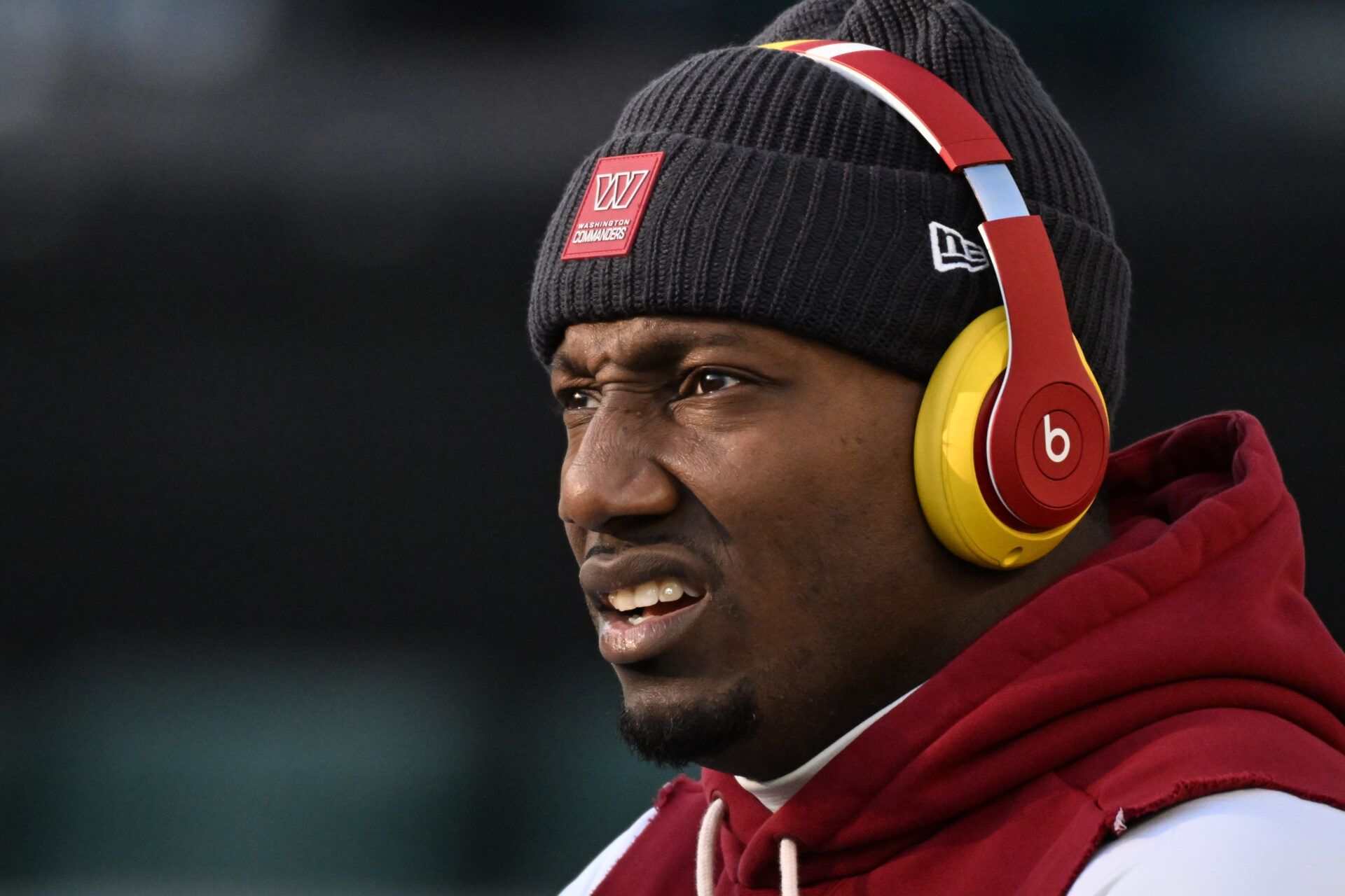 Washington Commanders wide receiver Deebo Samuel (1) during warmups against the Philadelphia Eagles at Lincoln Financial Field.