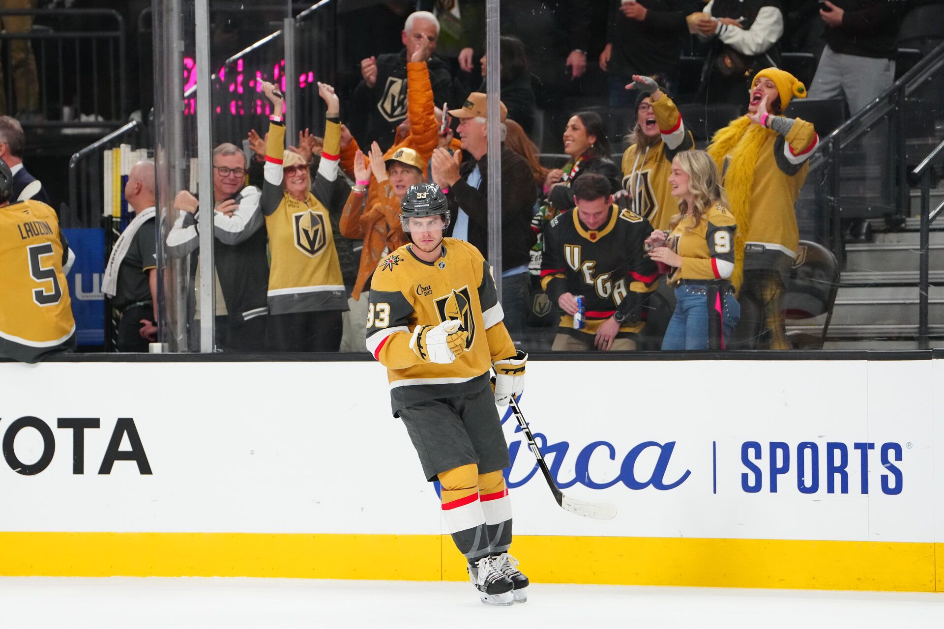 Vegas Golden Knights right wing Mitch Marner (93) at T-Mobile Arena.
