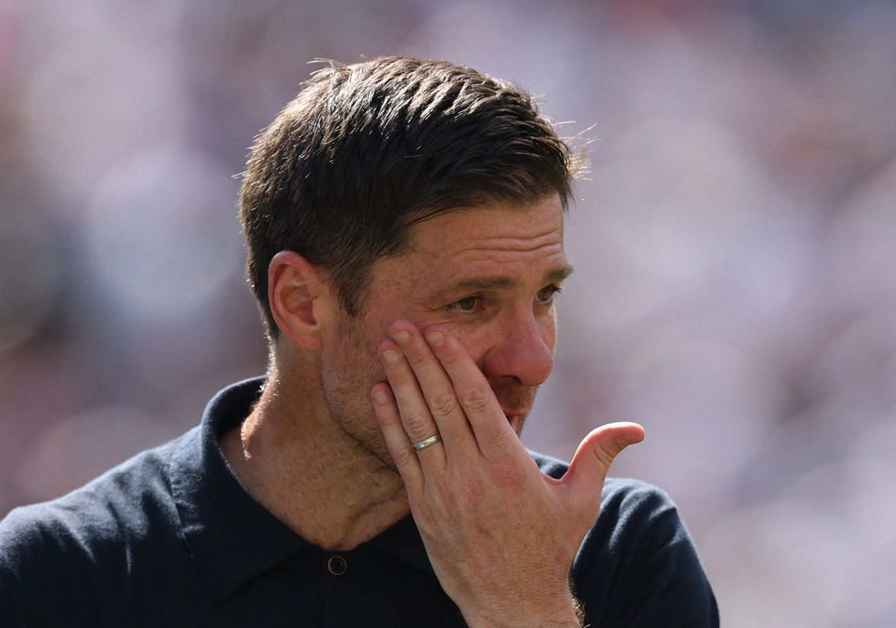 [Subscription Customers Only] Jul 9, 2025; East Rutherford, New Jersey, USA; Real Madrid coach Xabi Alonso during a semifinal match of the 2025 FIFA Club World Cup at MetLife Stadium.