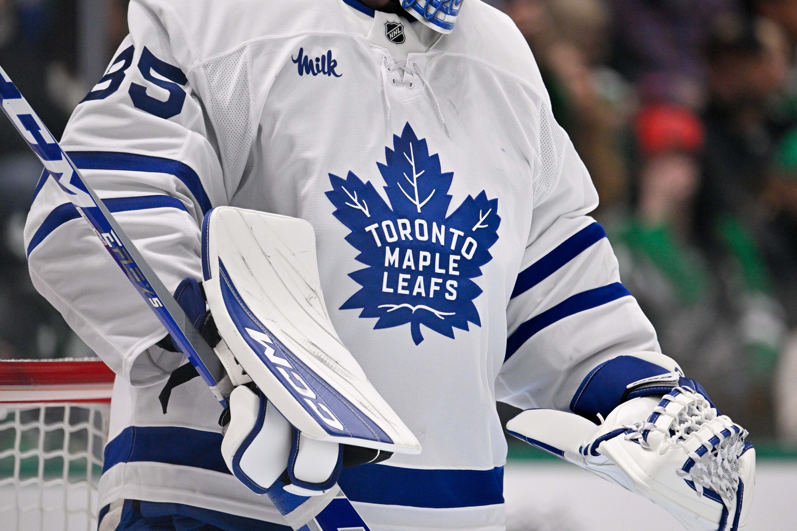A view of the logo on the jersey of Toronto Maple Leafs at the American Airlines Center.