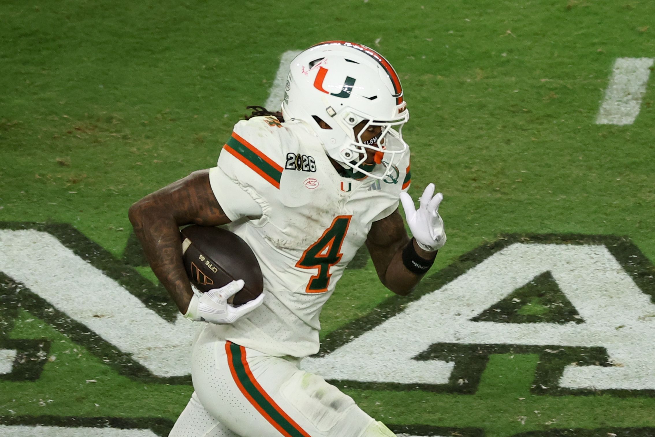 Mark Fletcher Throws A Punch As Tempers Flare Following Miami S Cfp