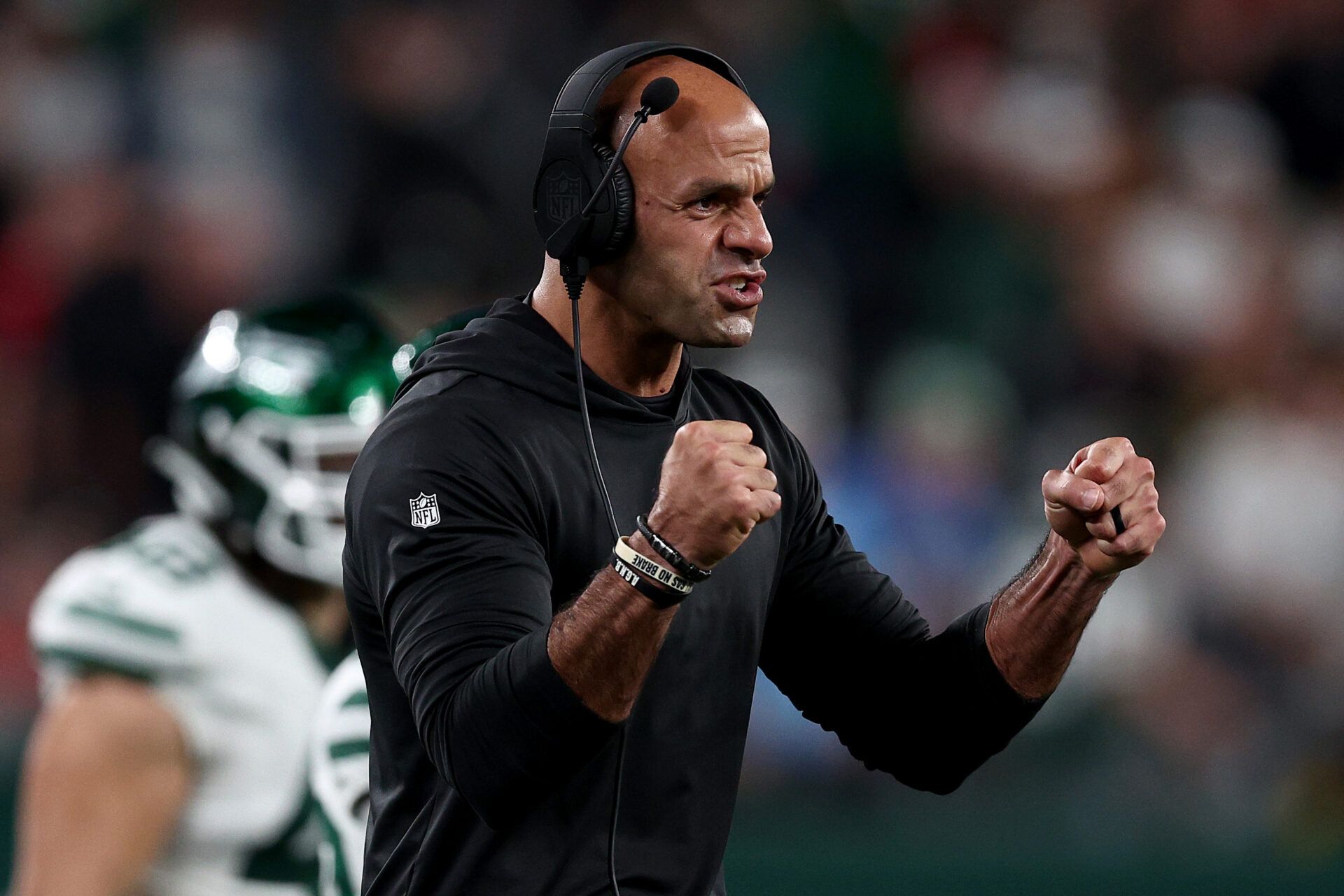 EAST RUTHERFORD, NEW JERSEY - OCTOBER 01: Head coach Robert Saleh of the New York Jets reacts against the Kansas City Chiefs during the second quarter in the game at MetLife Stadium on October 01, 2023 in East Rutherford, New Jersey. (Photo by Elsa/Getty Images)