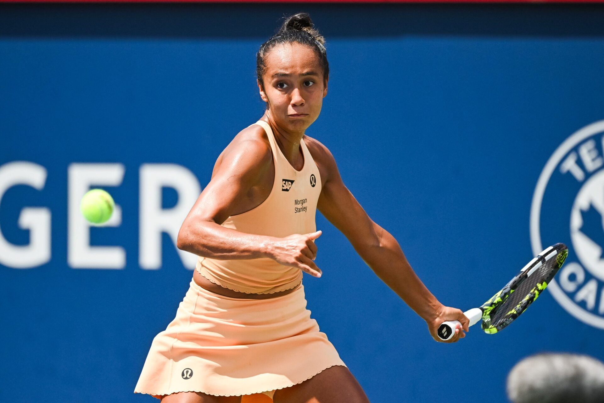 Leylah Fernandez (CAN) returns the ball to Maya Joint (AUS) in first round play at IGA Stadium.
