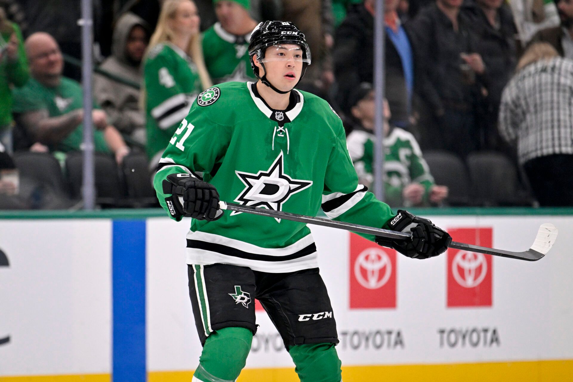Dallas Stars left wing Jason Robertson (21) at the American Airlines Center.
