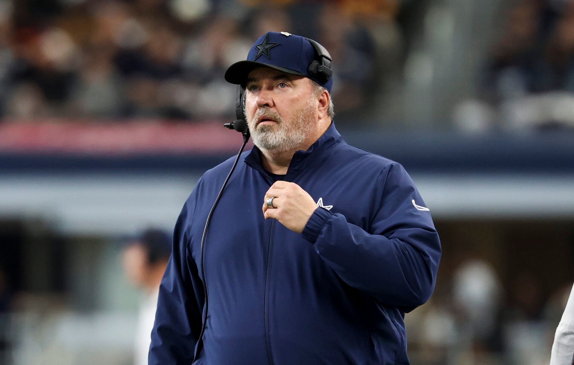 Dallas Cowboys head coach Mike McCarthy looks on during the first half against the Washington Commanders at AT&T Stadium.