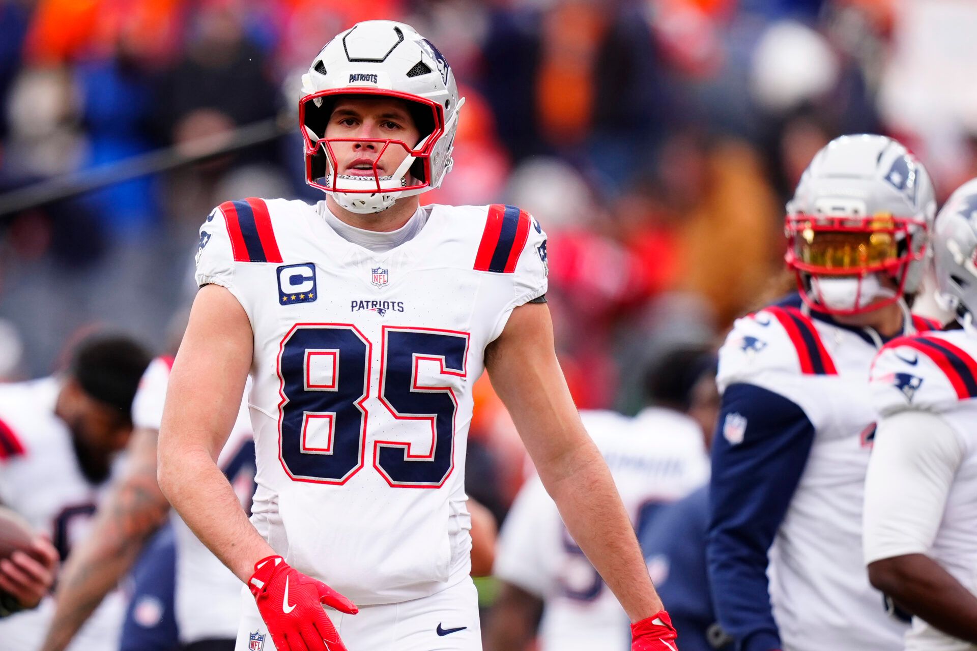 New England Patriots tight end Hunter Henry (85) practices before the 2026 AFC Championship Game at Empower Field at Mile High.
